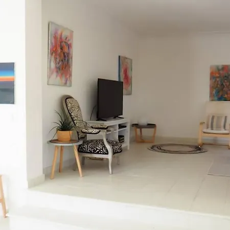 Villa Sta Rita 150m mer, étage entier avec jardin Hébergement de vacances Saint-Raphaël